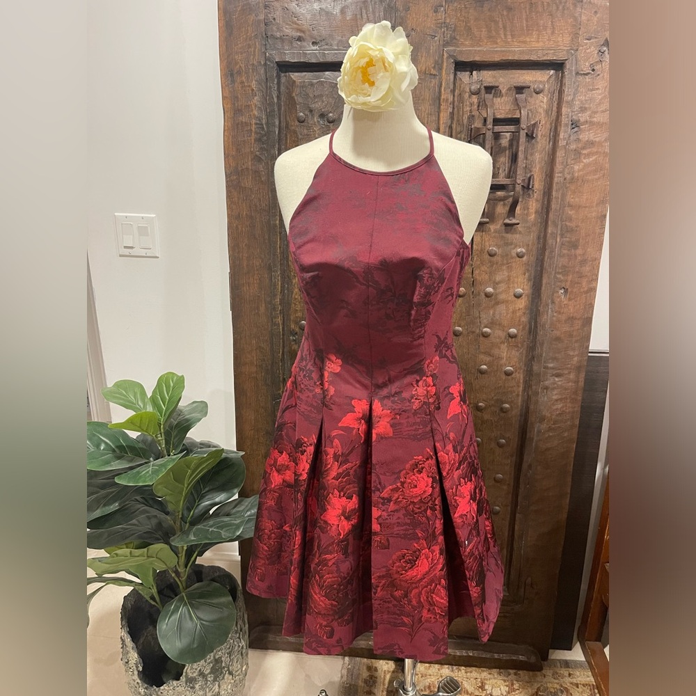 I HAVE POCKETS!! WH/BM Floral Jacquard Party Dress Fully Lined Sz 8